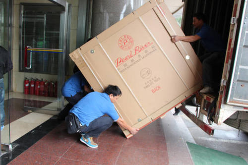 柯坪钢琴贵重工艺品无忧运